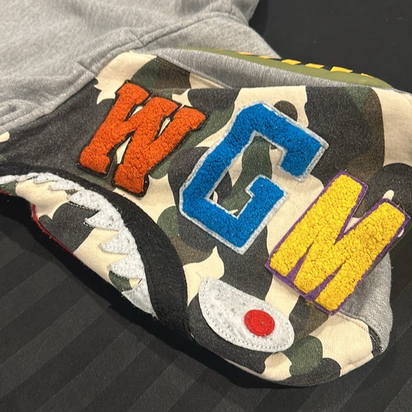 BAPE A BATHING APE HOODIE - Picture 7 of 17